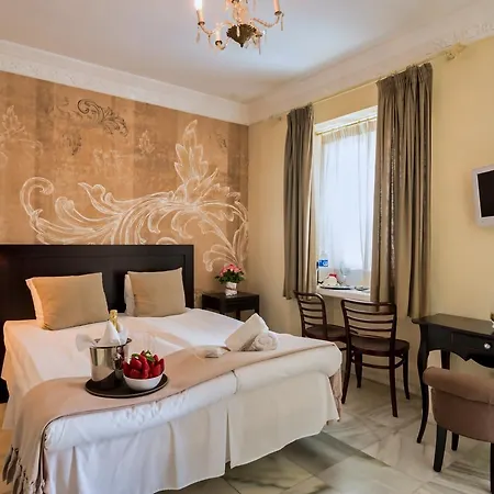The Town House (adults Only) Гостевой дом