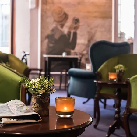 The Town House (adults Only) 3*