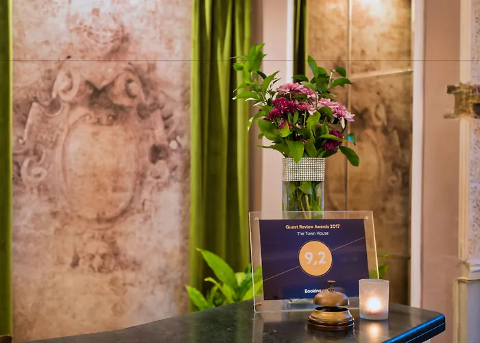 The Town House (adults Only) 3*