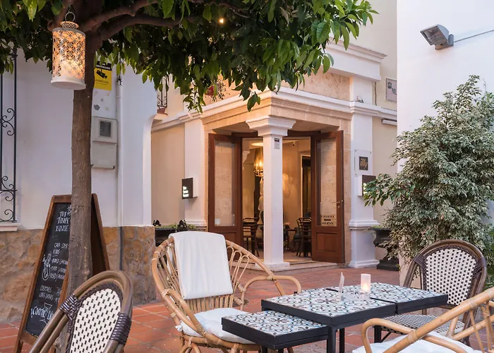 The Town House (adults Only) בית הארחה