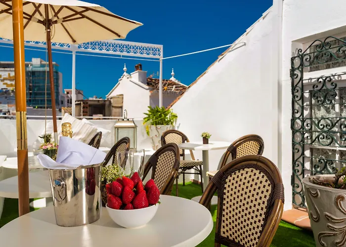 בית הארחה The Town House (adults Only) מארבלה