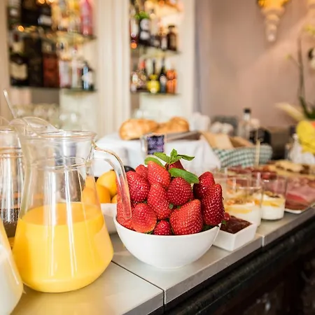 The Town House (adults Only) Гостьовий будинок