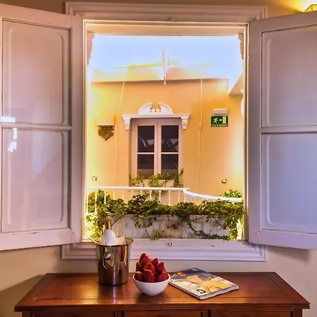 The Town House (adults Only)