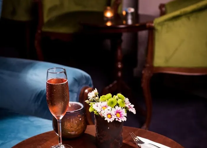 The Town House (adults Only)