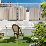 The Town House (adults Only) 3*