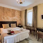 The Town House (adults Only) Guest house
