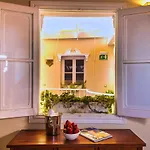 The Town House (adults Only)