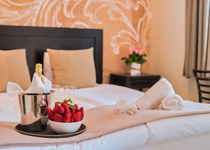 The Town House (adults Only) Πανσιόν 3*