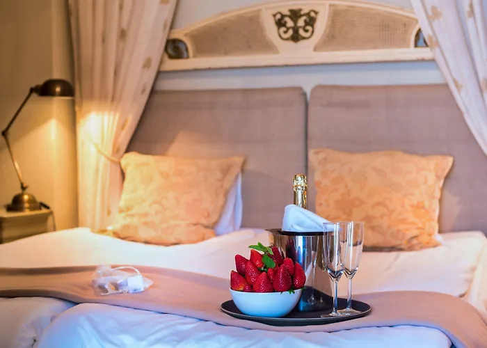 Πανσιόν The Town House (adults Only) 3*