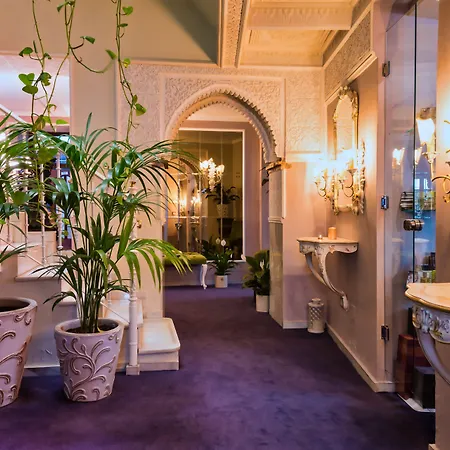 The Town House (adults Only) 4*