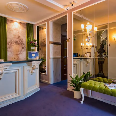 The Town House (adults Only) 4* 마르베야