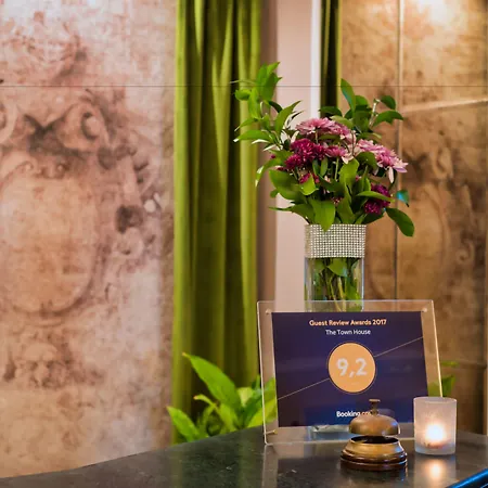 The Town House (adults Only) 4*