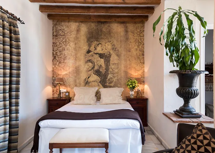 The Town House (adults Only) 게스트하우스