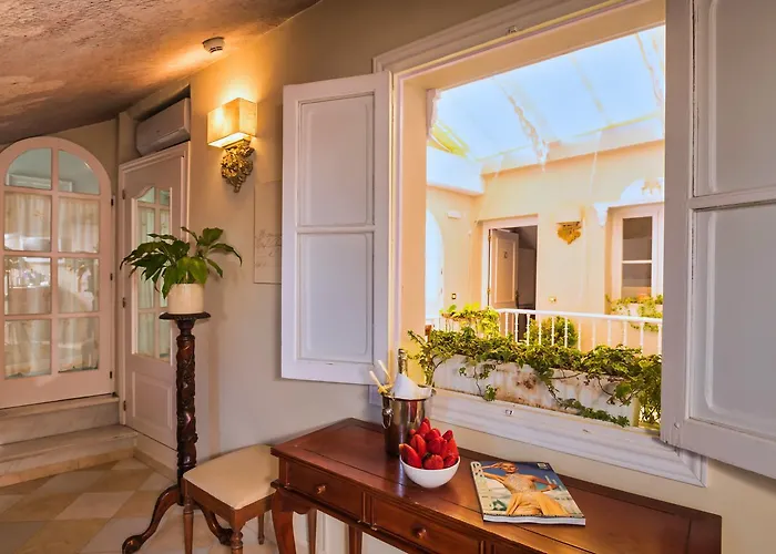The Town House (adults Only) 3*